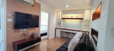 1-bed condo for rent at Lumpini Place Rama 9 - Ratchada, photo 3 of 5