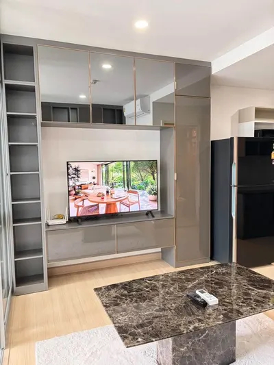 1-bed condo for sale near BTS Talat Phlu, photo 1 of 5