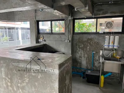 Commercial space for rent near BTS Phrom Phong, photo 4 of 5