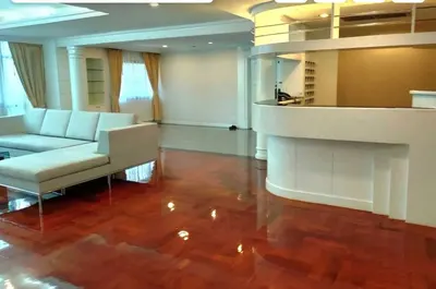 3-bed house for rent near BTS Phrom Phong, photo 2 of 5