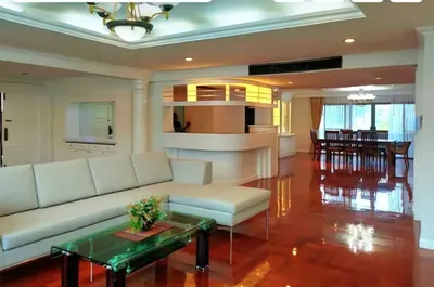 3-bed house for rent near BTS Phrom Phong, photo 3 of 5