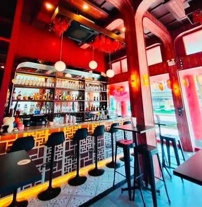 Commercial space for sale near MRT Bang Khun Non, photo 4 of 5