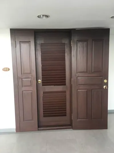 3-bed condo for sale near MRT Sukhumvit, photo 2 of 5
