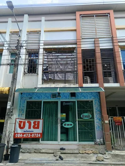 ขายทาวน์เฮาส์ 3 ห้องนอน ใกล้ MRT มีนบุรี รูปที่ 2 จาก 4