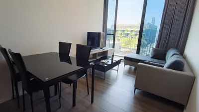 Condo 2 chambres à louer près de la station BTS Punnawithi, photo 3 sur 5