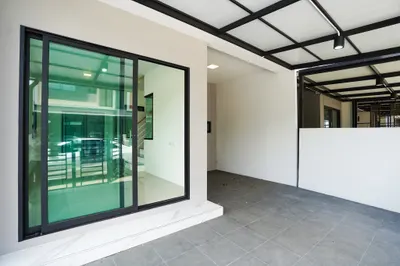 3-bed townhouse for sale near MRT Bang Khae, photo 3 of 5