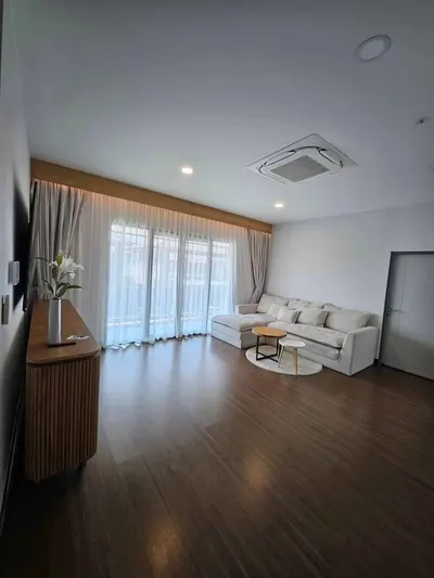 5-bed house for rent in Bangkok, photo 8 of 10