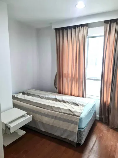 2-bed condo for rent at Belle Grand Rama 9, photo 5 of 5