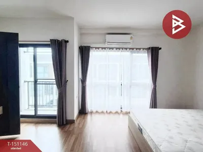 4-bed townhouse for sale near ARL Lat Krabang, photo 5 of 5