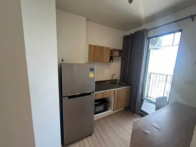 J Condo Satorn-Kanlapaphruek的公寓出租，第4张，共5张