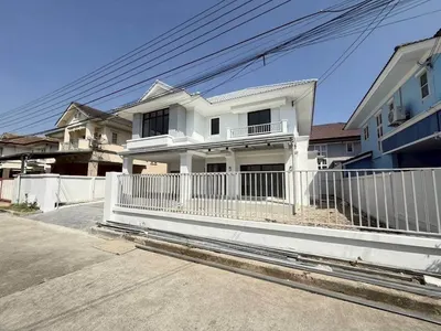 达铃灿区的3房独栋住宅出售，第3张，共5张