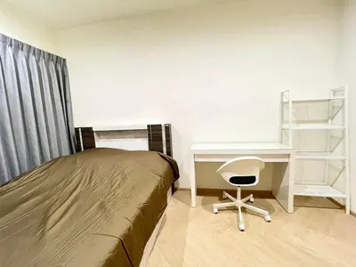 Condo 1 chambre à louer près de la station BTS Wongwian Yai, photo 3 sur 5