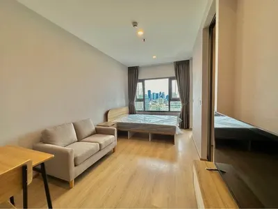 1-bed condo for rent at Life Rama 4 - Asoke, photo 3 of 8