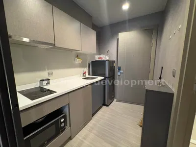 1-bed condo for rent at LIFE Asoke - Rama 9, photo 3 of 4