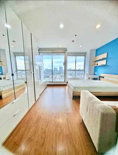 Condo à louer près de la station BTS Talat Phlu, photo 3 sur 5