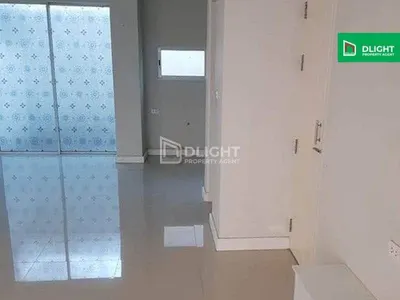 3-bed townhouse for sale near MRT Min Buri, photo 3 of 5