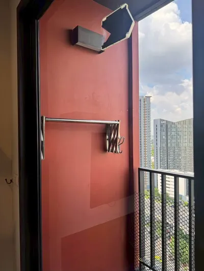 THE BASE Garden Rama 9的2房公寓出售，第7张，共7张