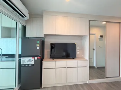 1-bed condo for rent at Regent Home Bangna, photo 1 of 5