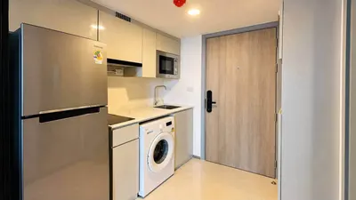 SOHO Bangkok Ratchadaの1ベッドルームコンドミニアム（賃貸）、写真2/4