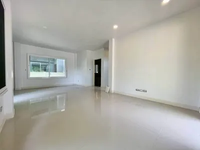 Centro Watcharapolの4ベッドルーム一戸建て（売買）、写真4/5