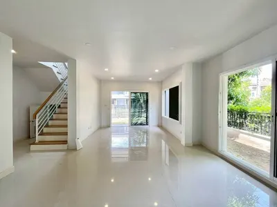Centro Watcharapolの4ベッドルーム一戸建て（売買）、写真5/5