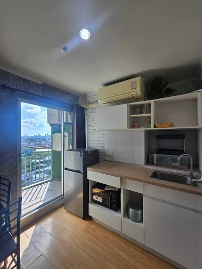 Lumpini Place Srinakarin - Huamak Station的1房公寓出租，第5张，共5张