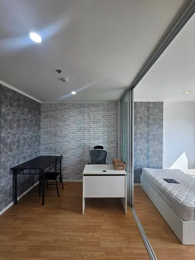 Lumpini Place Srinakarin - Huamak Station的1房公寓出租，第4张，共5张