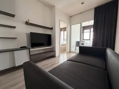 1-bed condo for rent at Centric Ratchada-Huai Kwang, photo 1 of 5