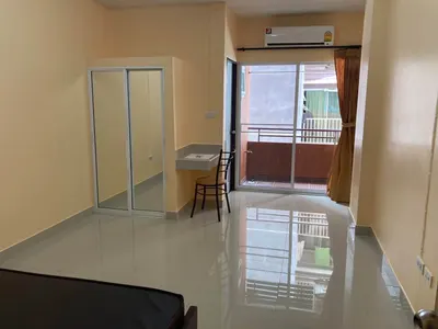 ARL ラムカムヘン駅周辺の部屋（賃貸）、写真1/5