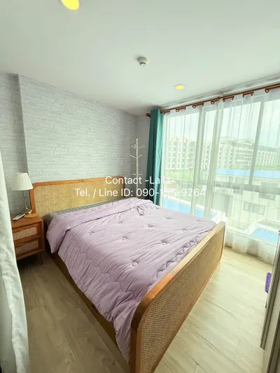 1-bed condo for rent near MRT Huai Khwang, photo 1 of 5