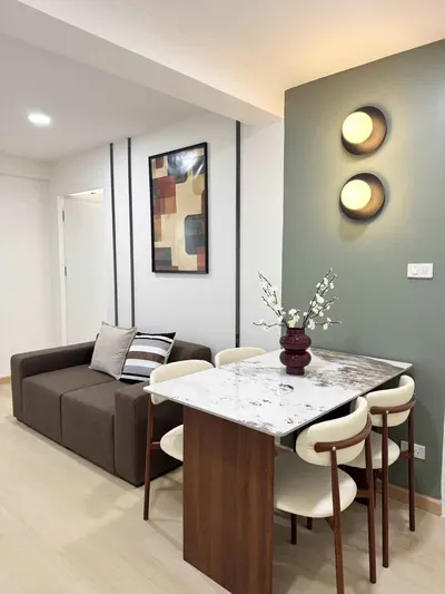 2-bed condo for sale at Century Park Hotel, photo 10 of 10