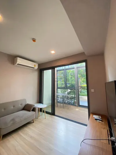 ให้เช่าคอนโด 1 ห้องนอน TAKA HAUS รูปที่ 3 จาก 5