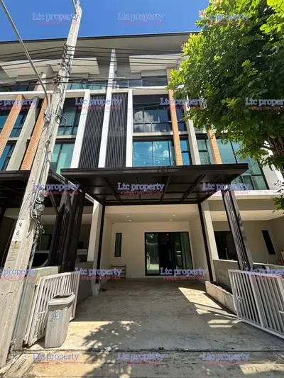 Maison de ville à louer à Premium Place Kaset-Nawamin (ซอยมัยลาภ), photo 1 sur 5