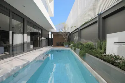 5-bed house for rent near ARL Makkasan, photo 2 of 5