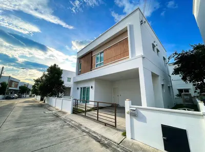ขายบ้าน 4 ห้องนอน ใกล้ ARL มักกะสัน รูปที่ 1 จาก 5