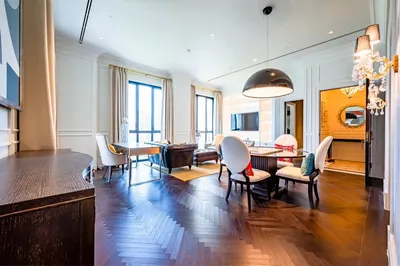 2-bed condo for rent at 98 Wireless, photo 1 of 5