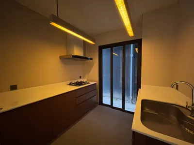 4-bed house for sale near ARL Hua Mak, photo 5 of 5
