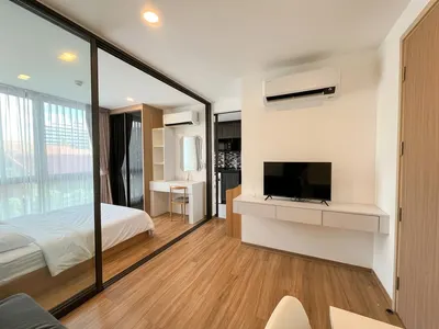 Condo à louer près de la station ARL Ramkhamhaeng, photo 2 sur 5
