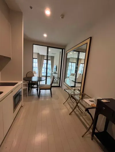 Condo 1 chambre à vendre à Noble Ploenchit, photo 2 sur 8