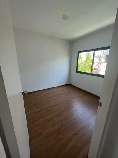 Maison de ville 2 chambres à louer près de la station BTS Khu Khot, photo 5 sur 5