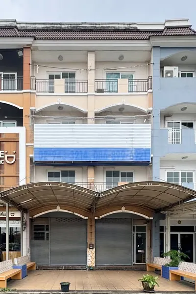 Commercial space for sale near MRT Khu Bon, photo 1 of 5