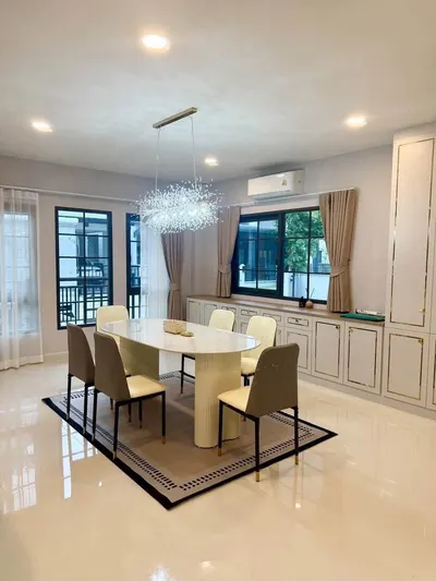 Centro Bangna phase 2の4ベッドルーム一戸建て（賃貸）、写真3/5