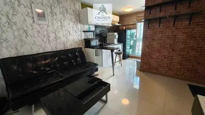 Condo à louer près de la station BTS Punnawithi, photo 2 sur 5