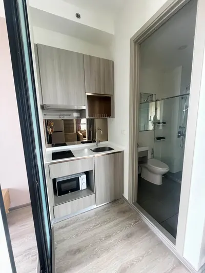 KnightsBridge Prime Onnutの1ベッドルームコンドミニアム（売買）、写真3/5