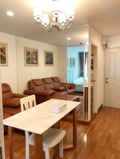 1-bed condo for rent in Phra Khanong, photo 3 of 5
