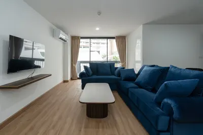 Condo 3 chambres à louer près de la station BTS Nana, photo 3 sur 6