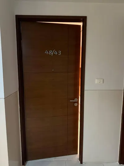 2-bed condo for rent near MRT Sukhumvit, photo 1 of 5