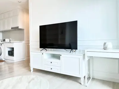 Condo 2 chambres à louer à Life One Wireless, photo 3 sur 7