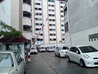 Condo for sale near MRT Lat Phrao, photo 1 of 3