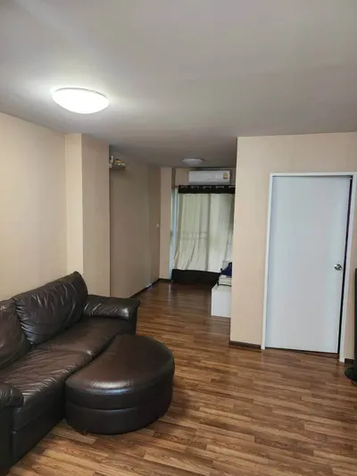 1-bed condo for sale near ARL Hua Mak, photo 5 of 5